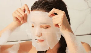 Loại mặt nạ giấy đắp hàng ngày là sản phẩm quen thuộc